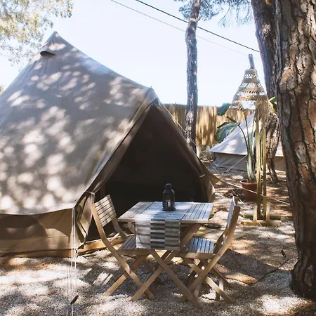 Taiga Conil Camping *